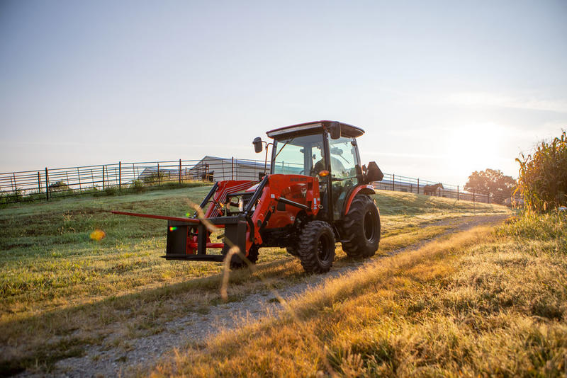 Bad Boy Model 3 Prong-3Pt Hay Fork Vehicle Type Attachment / Implement Category Bale Spears Manufacturer Info Chassis Hitch/Type CAT 1 Frame Type 3 3 Prong-3Pt Hay Fork Vehicle Type Attachment / Implement Category Bale Spears Manufacturer Info Chassis Hitch/Type CAT 1 Frame Type 3 