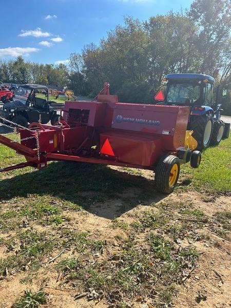 New Hayliner 265 Square Baler 72 Bale Thrower. All options ensure bales are placed how and where you need them. Photos Specifications Location Cornerstone Equipment Condition New Year 2025 Make New Holland Model Hayliner 