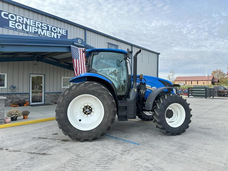 New Holland Model T6 160 Electro Command T6 160 Electro Command 