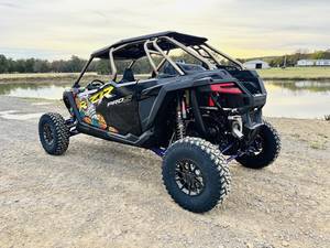 Polaris Z26S4P92BL - RZR PRO S 4 CALAVARA LIMITED EDITION VIN 3NSS4P923TG143923 Color BLACK Engine 4 STROKE TWIN CYLINDER TURBO Horsepower 181 Transmission AUTOMATIC PVT Fuel Type Gas Status Available Drive 4WD Recommendations 2025 Polaris 