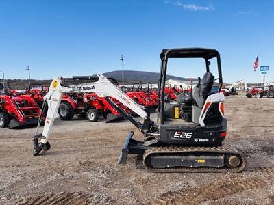 Bobcat Name Clamp Trim Name E32 