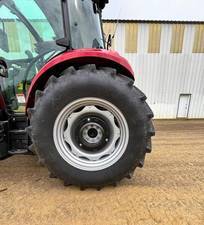 it More than a Utility tractor It Name Farmall Medium Utility C Series Trim Name 100C Generic Type 