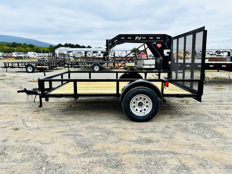 EXTREME TRAILERS Model 77 77 