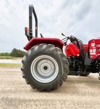 THOSE EXTENDED WORKDAYS COMFORTABLE The mComfort seat is designed for maximum ergonomic convenience Name 4500 Series Trim Name 4540 4WD Generic Type 