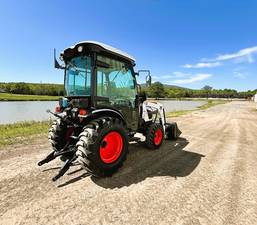 light work of front-end loader tasks with the integrated loader joystick lever Name Compact Tractors Trim Name CT2540 Generic Type 