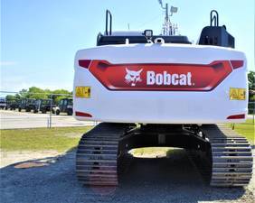 daily maintenance quick and easy Conventional tail swing for leading lift capacity Overview The turbo-charged Bobcat Name Large Excavators Trim Name E165 Generic Type 