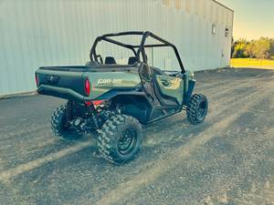 Can-Am Name Commander DPS Trim Name 700 Generic Type 