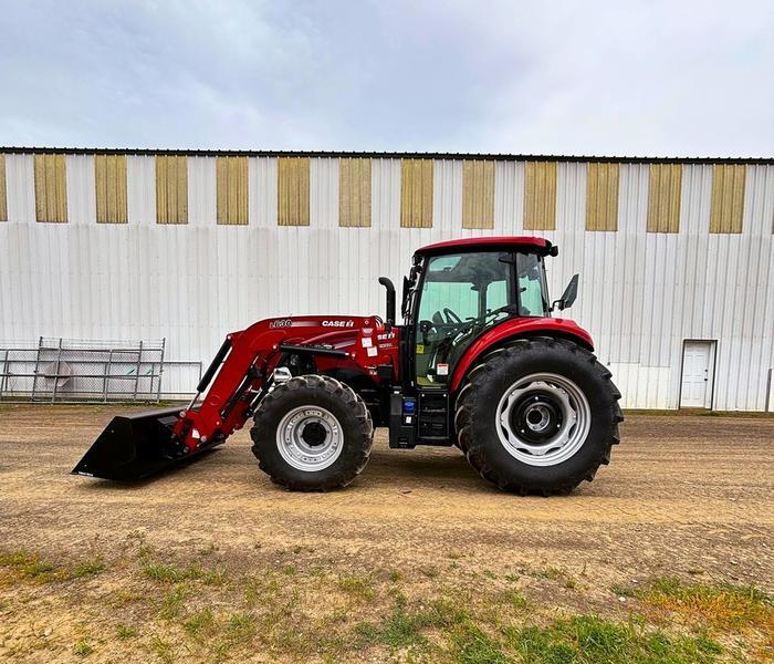 it More than a Utility tractor It Name Farmall Medium Utility C Series Trim Name 100C Generic Type 