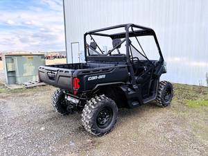 Can-Am Name Defender Trim Name HD7 Generic Type 