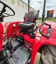 THOSE EXTENDED WORKDAYS COMFORTABLE The mComfort seat is designed for maximum ergonomic convenience Name 4500 Series Trim Name 4540 4WD Generic Type 