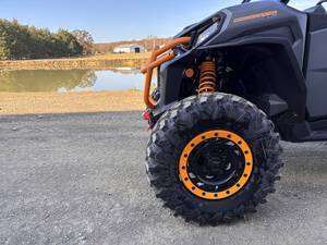 them turn fast with a sporty and stylish look Name Commander MAX XT-P Trim Name Base Generic Type 