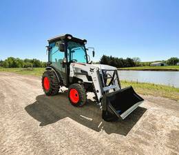 light work of front-end loader tasks with the integrated loader joystick lever Name Compact Tractors Trim Name CT2540 Generic Type 