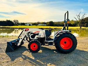Bobcat CT4055SST VIN B5AN11118 Engine DOOSAN Horsepower 50 Transmission SHUTTLE Fuel Type Diesel Status Available Lift Capacity 2716 lbs Weight 3745 lbs Drive 4WD Recommendations 2026 Bobcat 