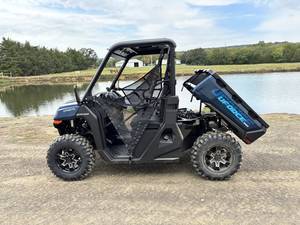 CFMOTO Model Name UFORCE 1000 Trim Name Base Generic Type Name UFORCE 1000 Trim Name Base Generic Type 