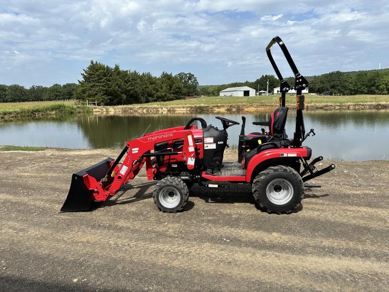 Mahindra Model Name 1100 Series Trim Name 1126 HST Generic Type Name 1100 Series Trim Name 1126 HST Generic Type 