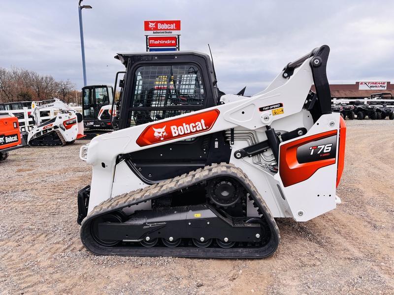 Bobcat T76 T4 