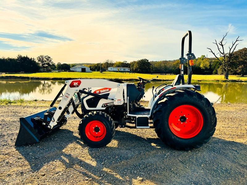 Bobcat CT4055SST VIN B5AN11118 Engine DOOSAN Horsepower 50 Transmission SHUTTLE Fuel Type Diesel Status Available Lift Capacity 2716 lbs Weight 3745 lbs Drive 4WD Recommendations 2026 Bobcat 