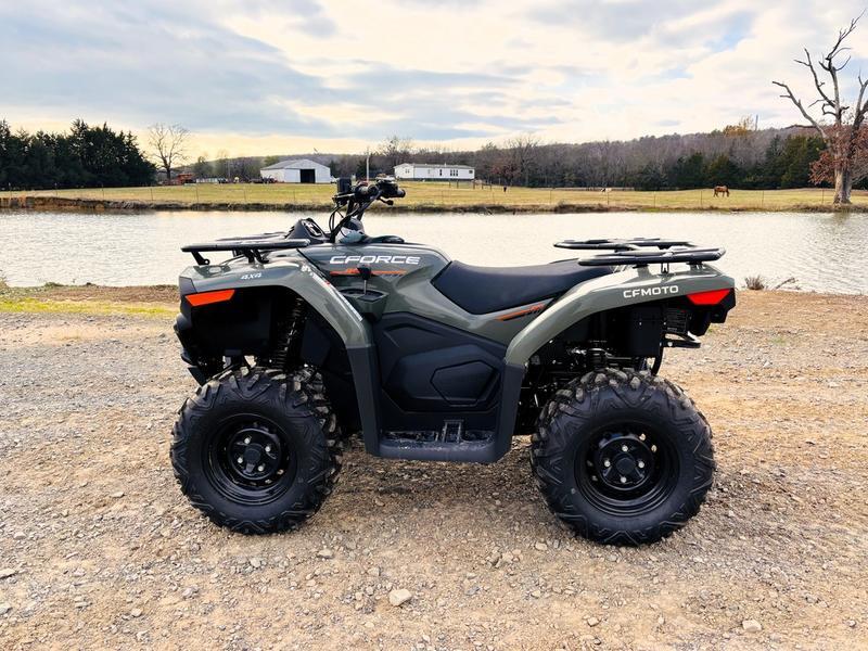 CFMOTO Model Name CFORCE 400 Trim Name Base Generic Type Name CFORCE 400 Trim Name Base Generic Type 