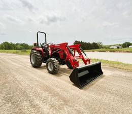 THOSE EXTENDED WORKDAYS COMFORTABLE The mComfort seat is designed for maximum ergonomic convenience Name 4500 Series Trim Name 4540 4WD Generic Type 