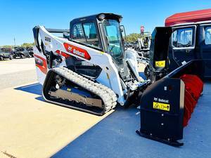 Bobcat T86 T86 T4 COMPACT TRACK LOADER 
