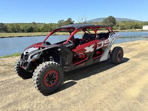 Can-Am Name Maverick X3 Max X DS Turbo RR With Smart-Shox Trim Name Fiery Red 
