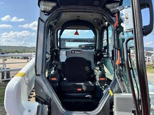 Bobcat T86 T86 T4 COMPACT TRACK LOADER 