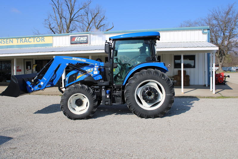 direction changes often in applications such as loader work WELL PLACED CONTROLS Simple and ergonomic transmission controls make it easy for anyone to operate this tractor Name Workmaster 