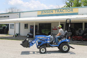 them the best for the money Workmaster 25S Subcompact Color Blue Horsepower 24.7 Engine Hours .5 Transmission Standard HST Status Available Lift Capacity 1005 lbs Drive 4WD Recommendations 2024 New Holland PowerStar 