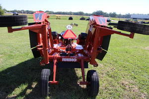 multiple passes - something fixed-deck cutters can only dream of doing Name TS Series Trim Name 10 Generic Type 