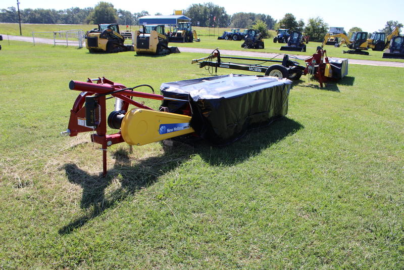 New Holland Model HM 236 Color RED Status Available Recommendations 2023 New Holland ProCart HM 236 Color RED Status Available Recommendations 2023 New Holland ProCart 