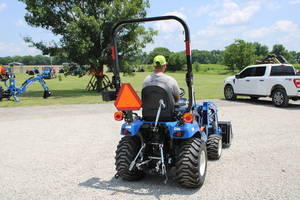 them the best for the money Workmaster 25S Subcompact Color Blue Horsepower 24.7 Engine Hours .5 Transmission Standard HST Status Available Lift Capacity 1005 lbs Drive 4WD Recommendations 2024 New Holland PowerStar 